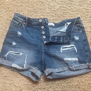 NWOT KanCan Denim Distressed Women Shorts